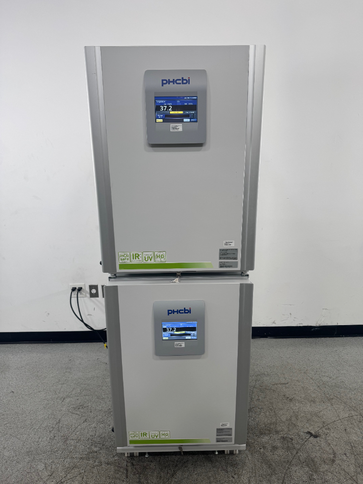 Image of PHCBI Doublestack CO2 Incubator